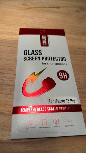 Glass screen protector  IPHONE 15 pro