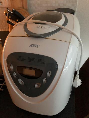 Kapotte broodbakmachine: gratis ophalen!