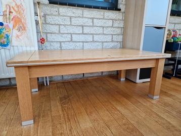 Gratis Salontafel - Gebruikt met Gebruikssporen
