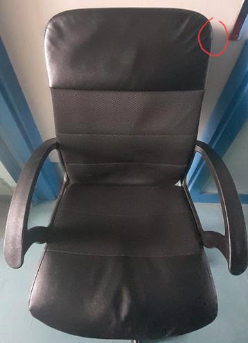 Gratis af te halen in Dordrecht: zwarte bureaustoel