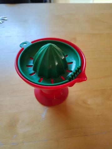 Handige sinaasappelpers