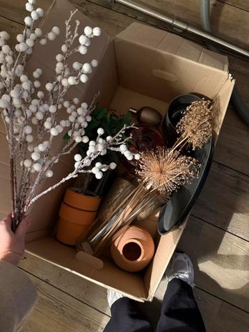 Doos met diverse accessoires