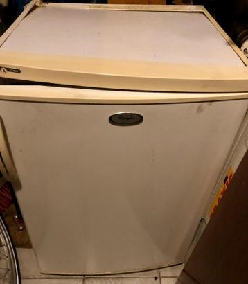 Goed werkende Whirlpool Koelkast tafelmodel met vriesvak