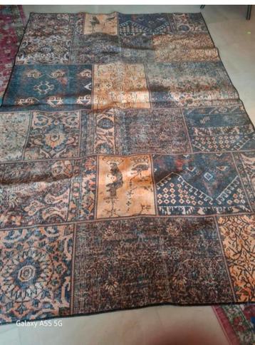 3 vloerkleden — gratis—