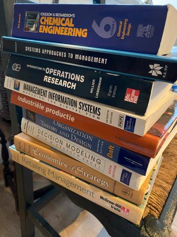 Gratis: Oude studieboeken Technische Bedrijfswetenschappen