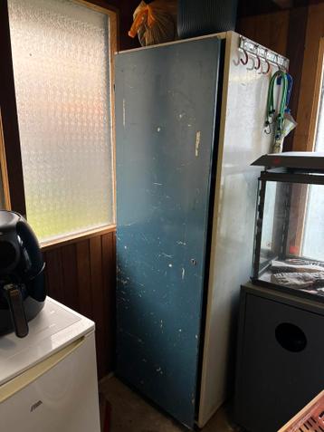 GRATIS schuur/garage opbergkast