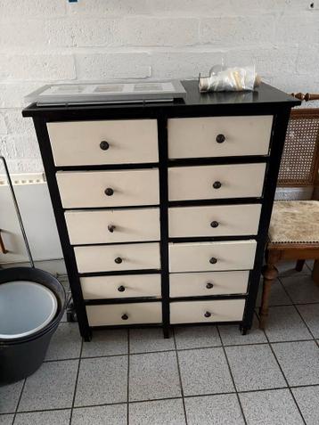 Kastje met veel opbergruimte