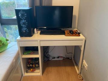 Micke bureau ikea GRATIS