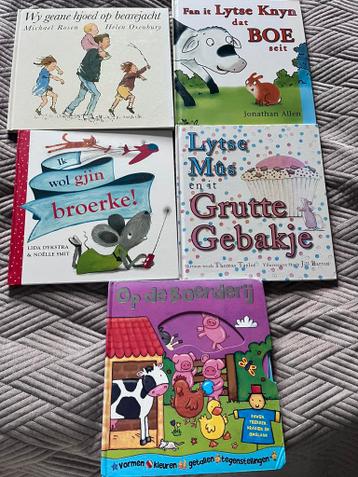 Friese en Nederlandse leesboeken