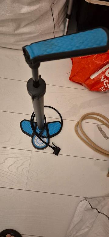 Fietspomp - Pomp je banden zo weer op!