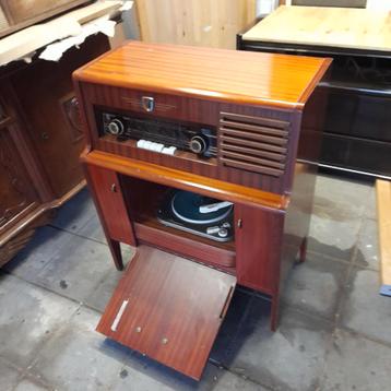 audiomeubel uit Zweden