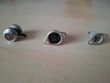 Egmond vintage outputs DIN / Ronette