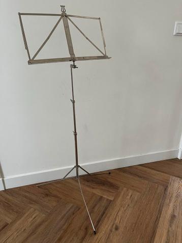 Muziekstandaard - Gebruikt