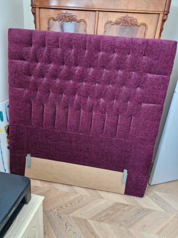 Paars hoofdbord 140 + 2 nachtkastjes GRATIS afhalen Oosterho