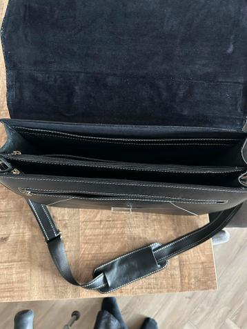 Zwarte werktas / laptoptas - 43x32 cm