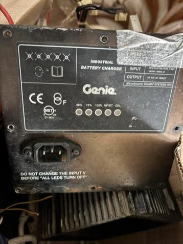 Te koop gevraagd genie acculader 24 V