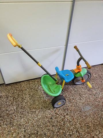 Kinderfietsje met stuurstang