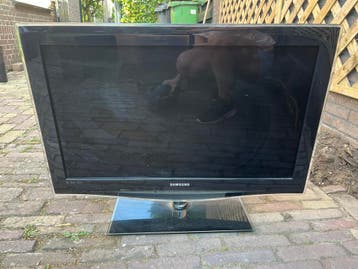Samsung 32inch TV met afstandsbediening - Alleen af te halen