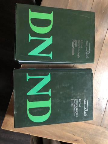 Van Dale groot woordenboek Duits-Nederlands