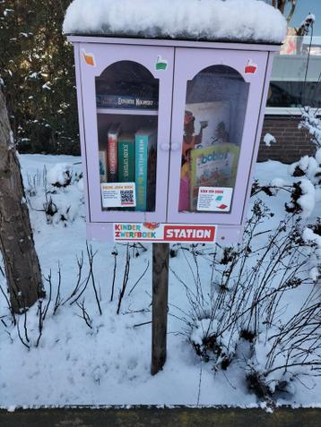 Boekenruilkast buiten het centrum van Oosterhout