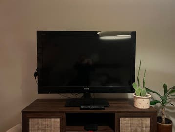 Sony Bravia 47 inch (2012) TV