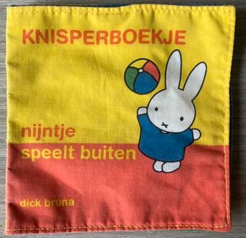 [Zie omschrijving!] KNISPERBOEKJE Nijntje speelt buiten
