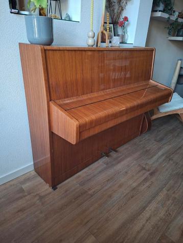 Gratis piano op te halen - 113x141x62 cm