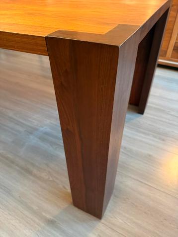 Gratis ophalen. Eikenhouten complete huisinrichting.