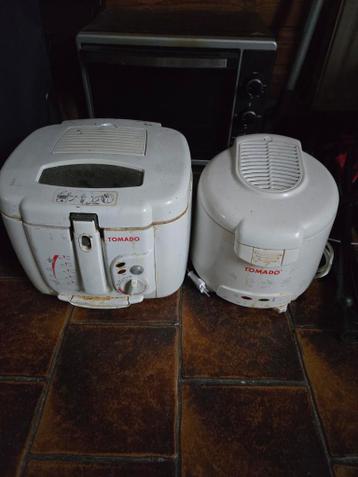 Twee Tomado frituurpannen let op in Borger!!