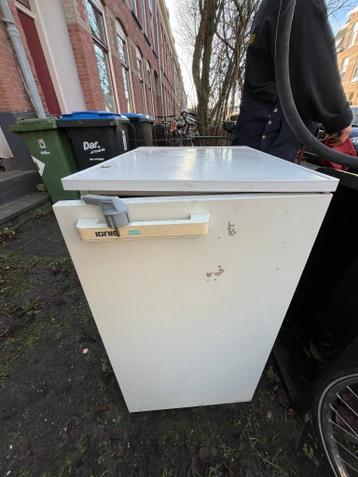 gratis koelkast (opknapper)