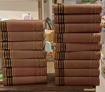Oosthoek Encyclopedie 17-delig Complete Serie