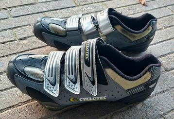 Fietsschoenen kliksysteem maat 44