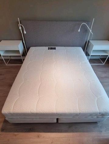 GRATIS BED ! Compleet bed 160x200 met Intensa matras