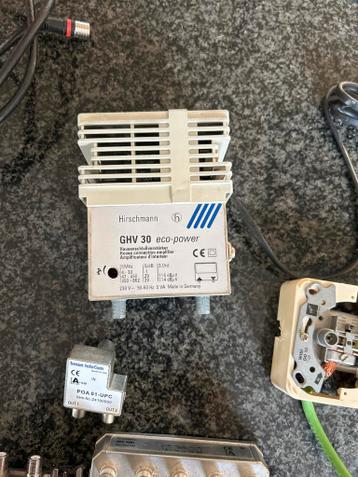 CAI Spullen + Gratis Hirschmann Versterker