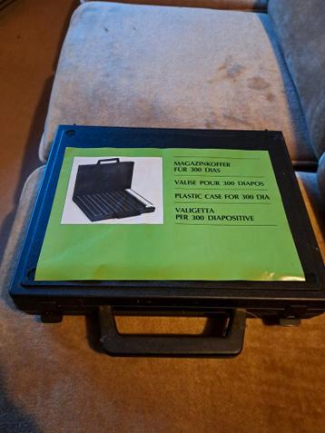 Magazijnkoffer voor 300 dia's