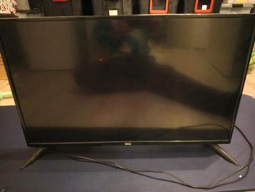(Gratis)HKC 32 inch LED TV met afstandsbediening