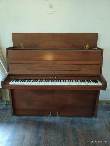 Knight Piano - Gratis