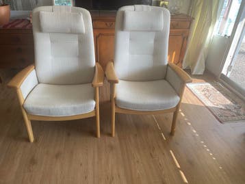 Farstrup fauteuils “NIET VERSTELBAAR”