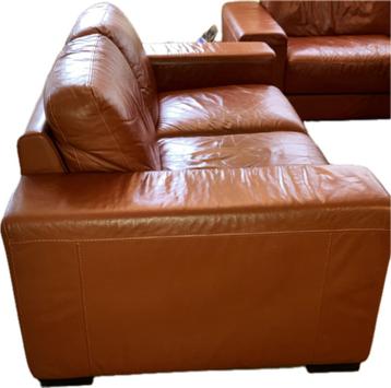 Klassiek Lederen Bankstel + Donkergroene Lederen Stoel