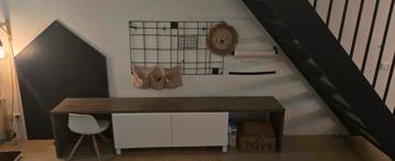 Kinderbureau met krijtbord steigerhout - 2 zitplekken