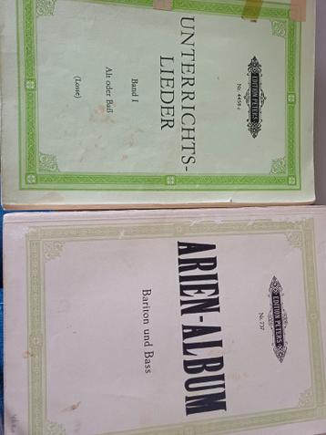3 oude muziekboeken bariton bas zang klavier