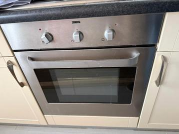 Zanussi inbouwoven - Zelf demonteren