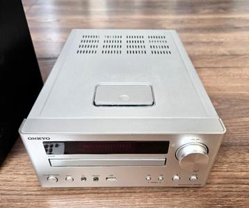 Onkyo DR-645 Zilver incl, kabels, ab en luidsprekers