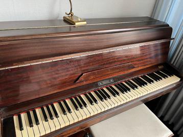 SPOED - Knight Piano in Goede Staat - met bankje en lamp