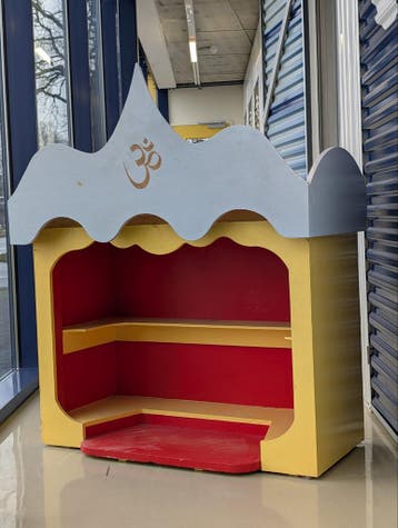 Hindoestaanse Mandir / Tempel voor Thuis