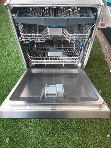 Grundig Vaatwasser Eco Inverter