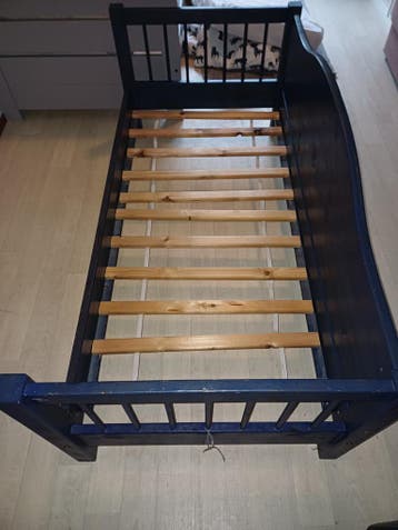 Houten peuterbed
