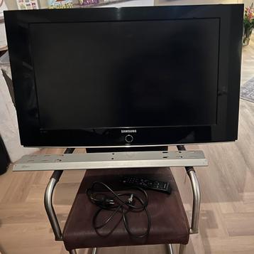 Samsung televisie 87x52,5cm