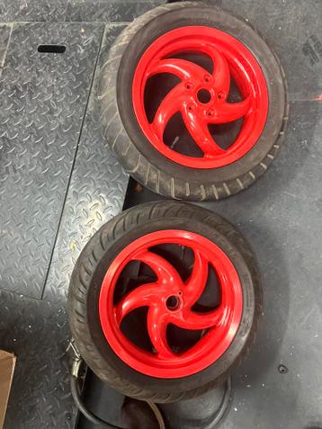 Scooter onderdelen poedercoaten