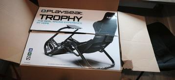 Doos van Playseat Trophy met verpakkingsmaterialen